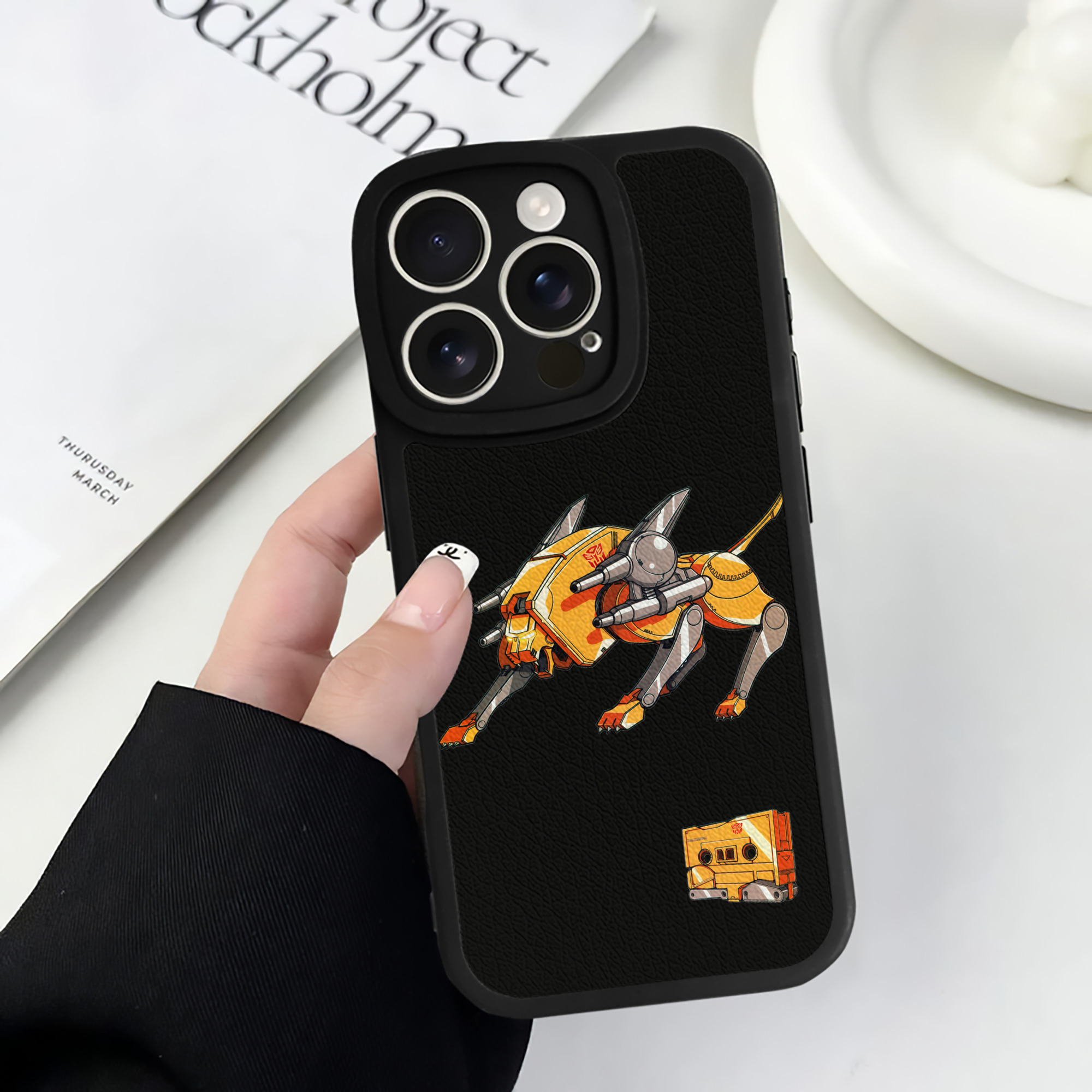 （画像用）  【iPhone 16シリーズ対応】シリコンスマホケース（レザー調） 材質：シリコン